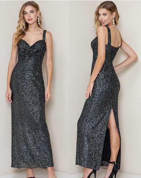 Vestido midi con lentejuela y abertura en falda