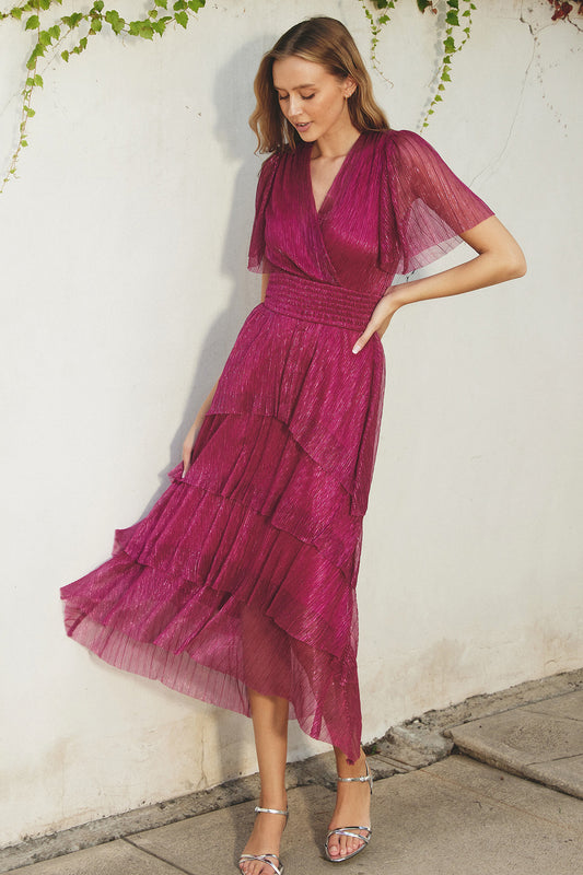 Vestido de olanes y cintura ajustada