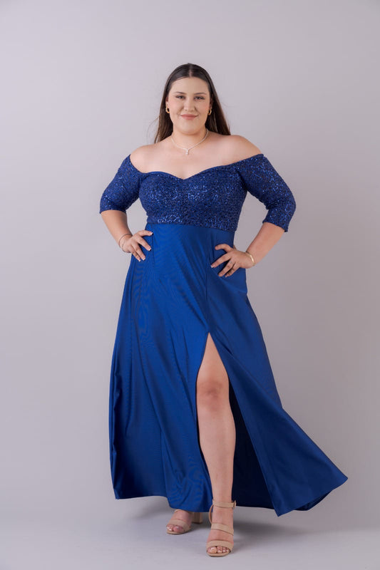Vestido con hombros descubiertos y manga 3/4