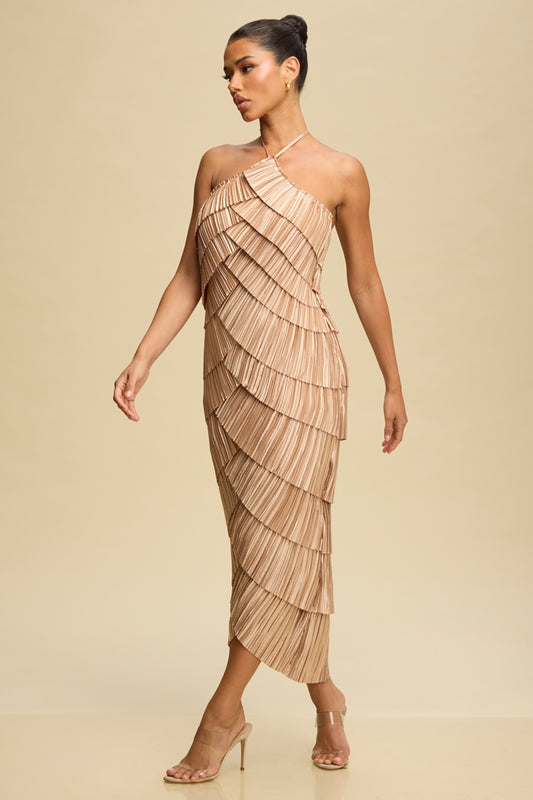 Vestido midi con olanes y cuello halter