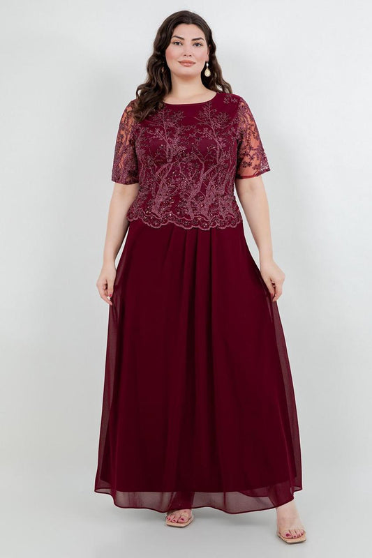 Vestido con blusa de encaje y mangas 3/4 PLUS
