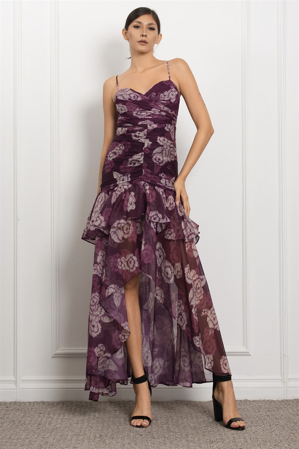 Vestido con estampado floral de tirantes